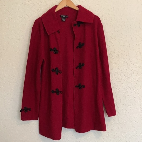 Lauren Hansen studio red 100% wool coat with black closers - Picture 5 of 11